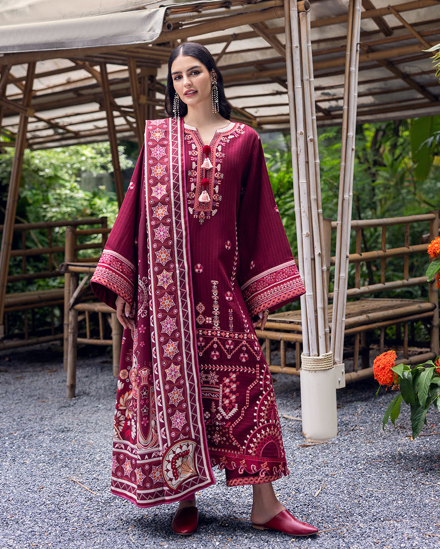 Women Wearing Emerald Glimmer Maroon Long Shirt for Luxury Events - Pakistani Designer Wear for Women in UK | Kifat