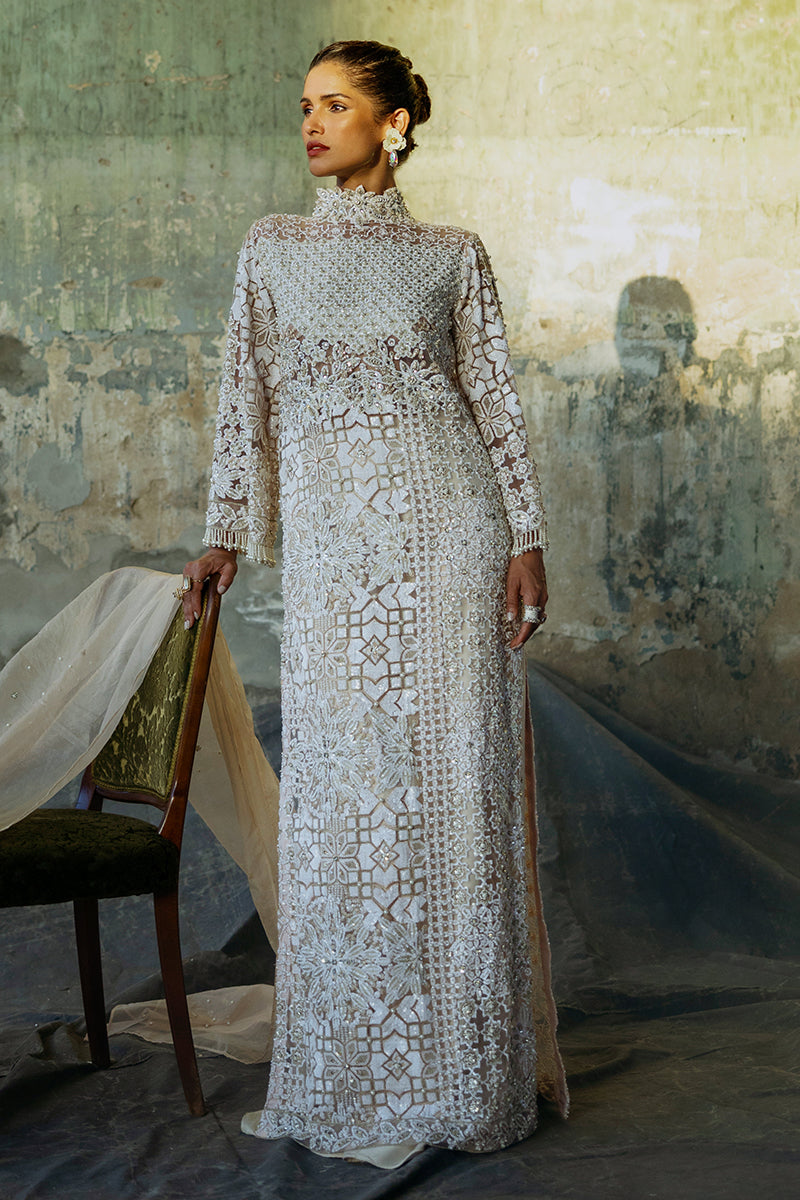 Women Wearing Jasmin Peach Long Shirt for Luxury Events - Pakistani Designer Wear for Women in UK | Kifat