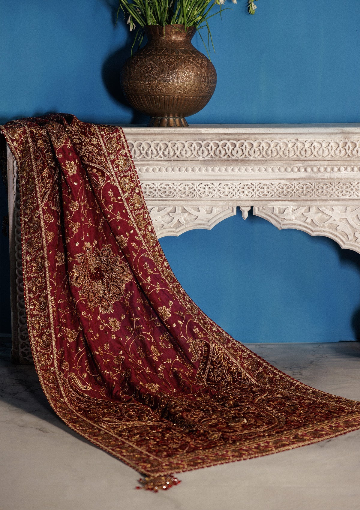 UDAIPUR - MAROON VELVET SHAWL Maroon Shawl For Luxury Events - Pakistani Designer Wear for Women in UK | Kifat