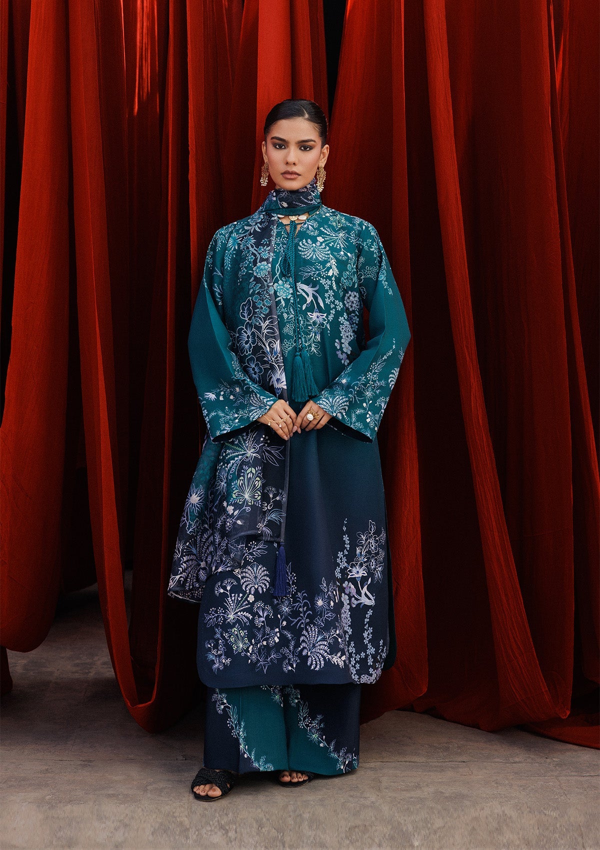 AIK ROZ '25 D2 - KHADDAR - LOOK 07 Green Teal Long Shirt For Casual Events - Pakistani Designer Wear for Women in UK | Kifat