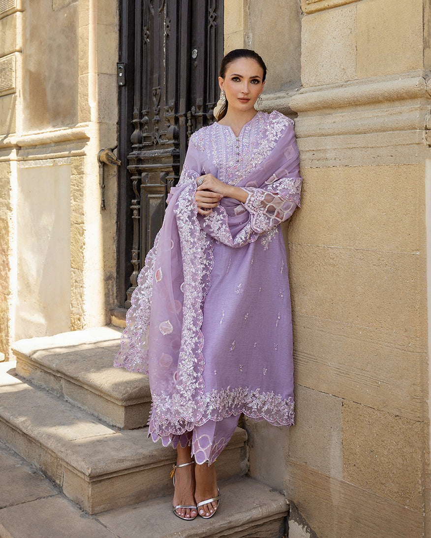 Women Wearing Ophelia Iyn Lavender purple Long Shirt for Festive Events - Pakistani Designer Wear for Women in UK | Kifat