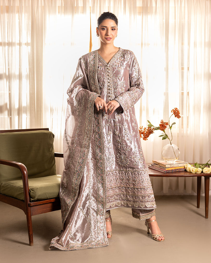 Women Wearing Hamna Tea Pink Long Shirt for Formal Events - Pakistani Designer Wear for Women in UK | Kifat