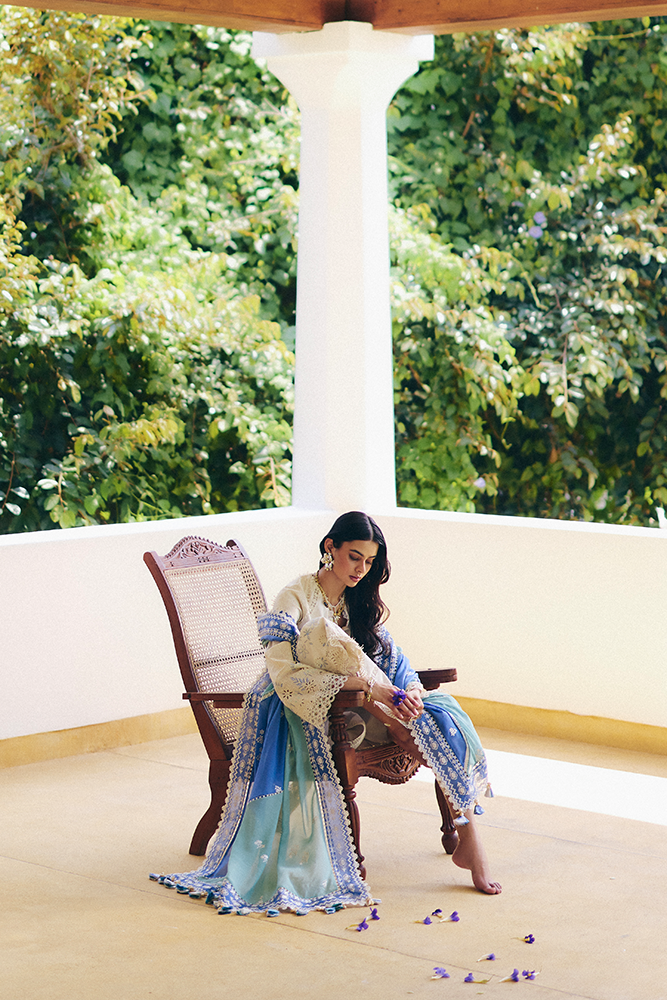 Model Wearing Suffuse by Sana Yasir DANAE Beige White A-line shirt with culottes for Casual Dress- Pakistani Designer wear for Women in UK | Kifat