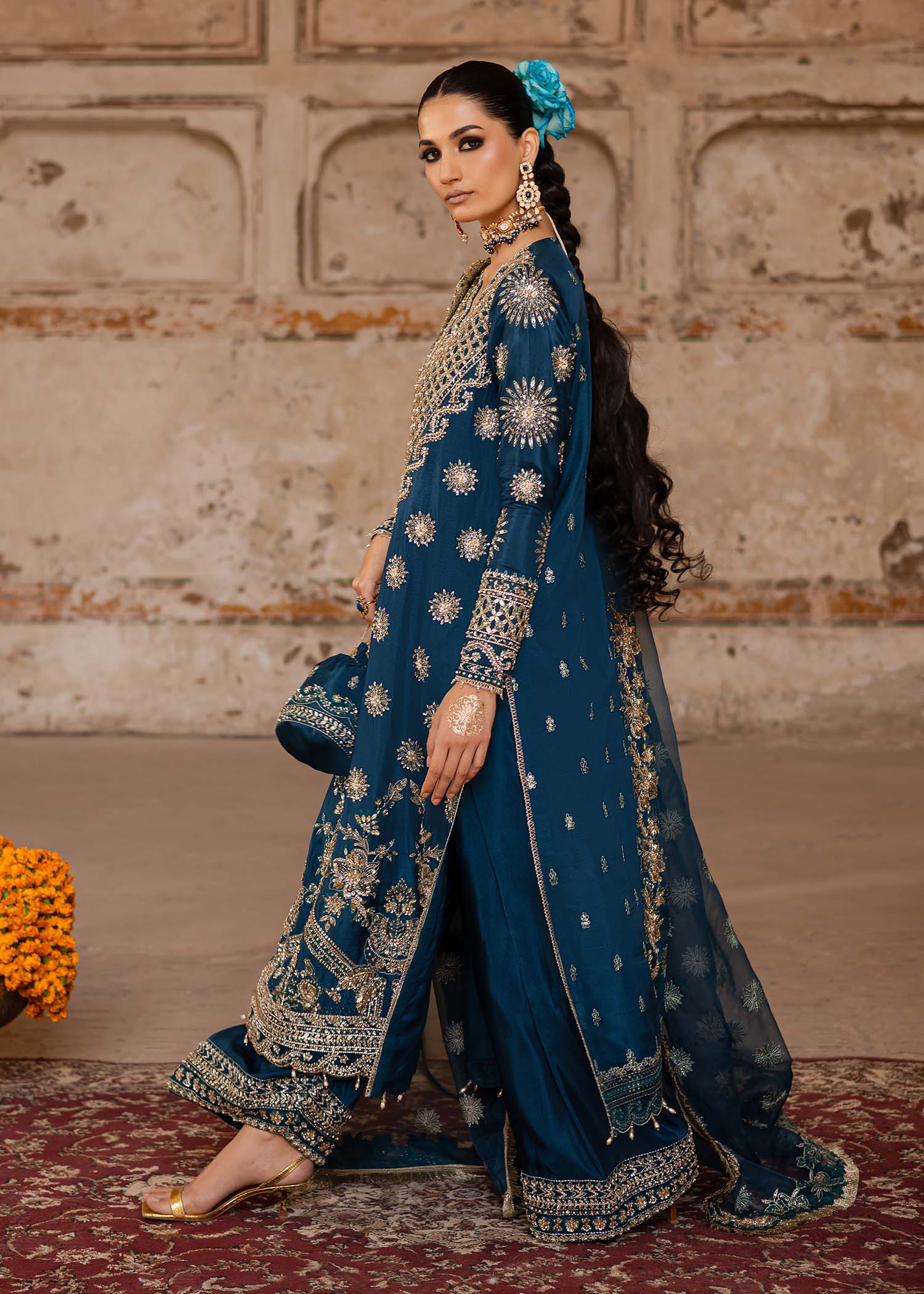 Women Wearing Zinia Zinc Long Shirt For Luxury Formals Events - Pakistani Designer Wear For Women In UK | Kifat