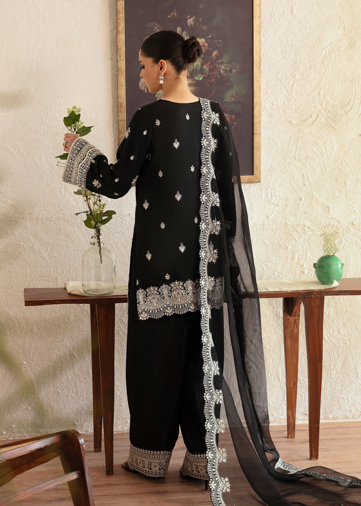 Kanwal Malik Black shirt with shalwar for Luxury Wedding wear - Pakistani Designer Wear for Women in UK | Kifat