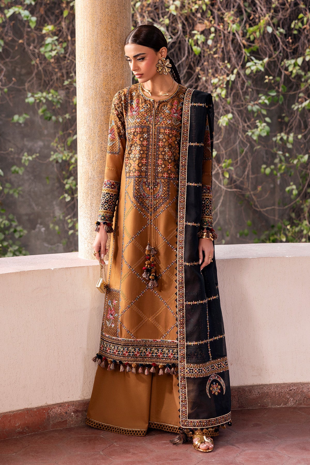 Women Wearing Embroidered Luxury Lawn SL26-D05 Mehndi Long Shirt for Festive Events - Pakistani Designer Wear for Women in UK | Kifat