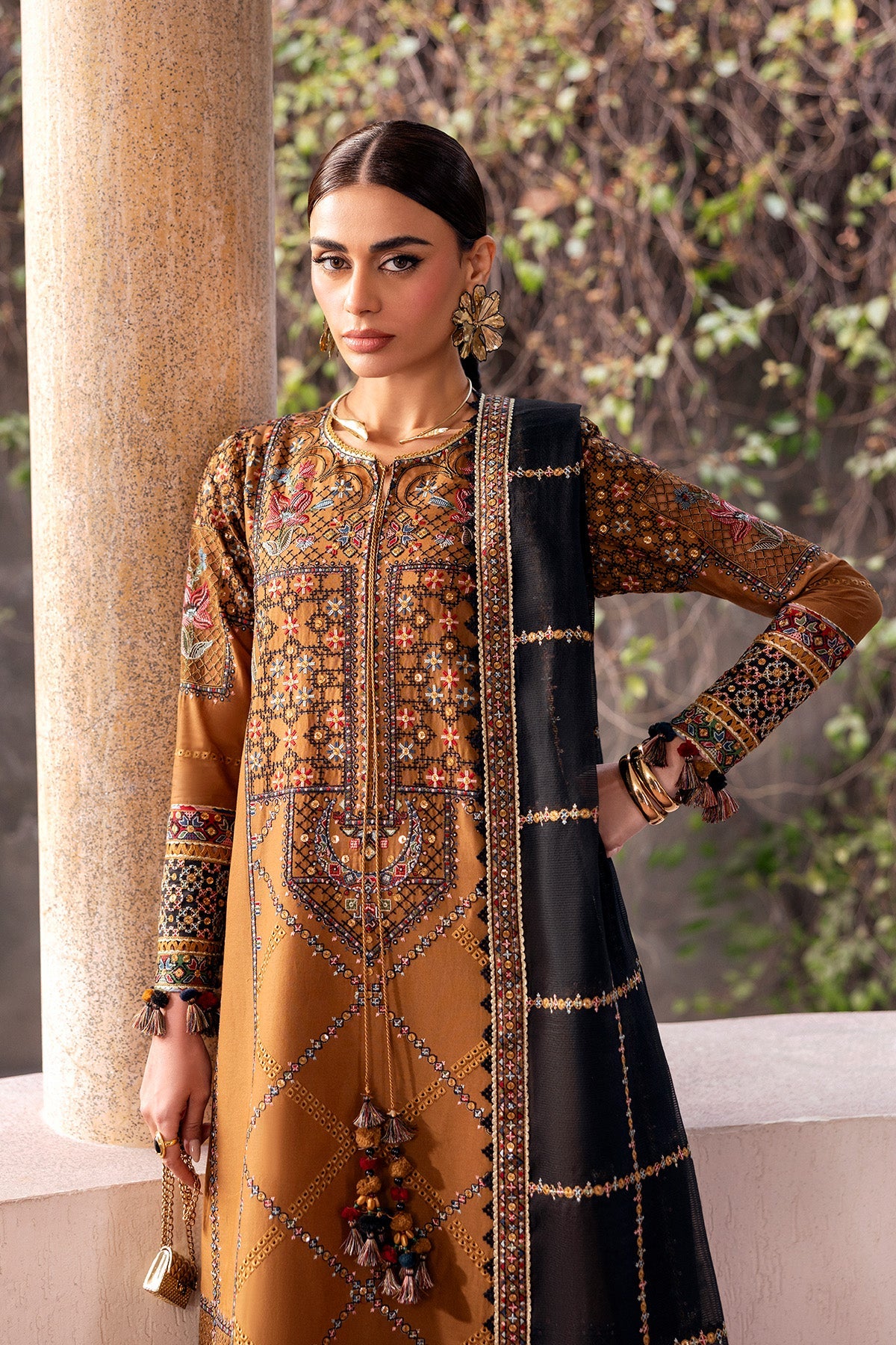 Women Wearing Embroidered Luxury Lawn SL26-D05 Mehndi Long Shirt for Festive Events - Pakistani Designer Wear for Women in UK | Kifat