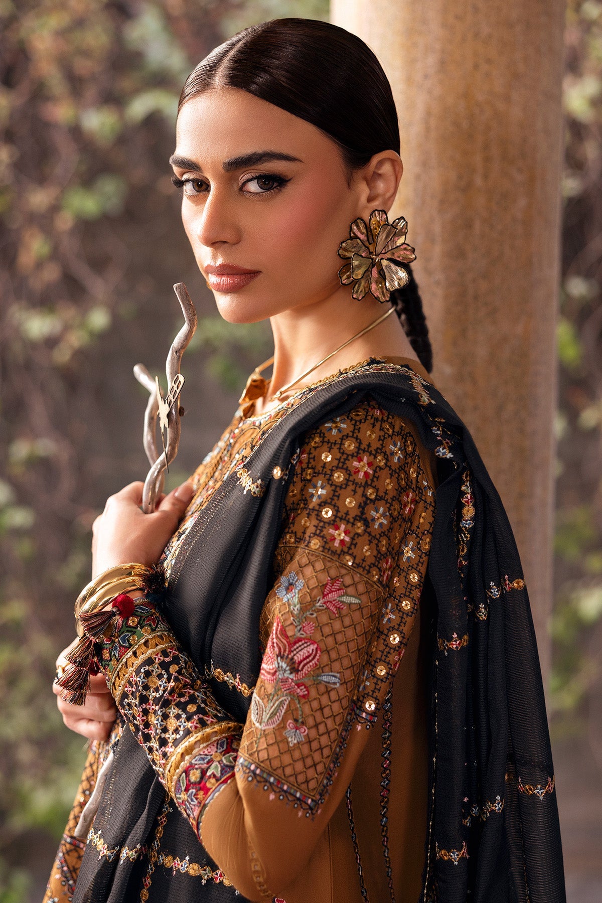 Women Wearing Embroidered Luxury Lawn SL26-D05 Mehndi Long Shirt for Festive Events - Pakistani Designer Wear for Women in UK | Kifat