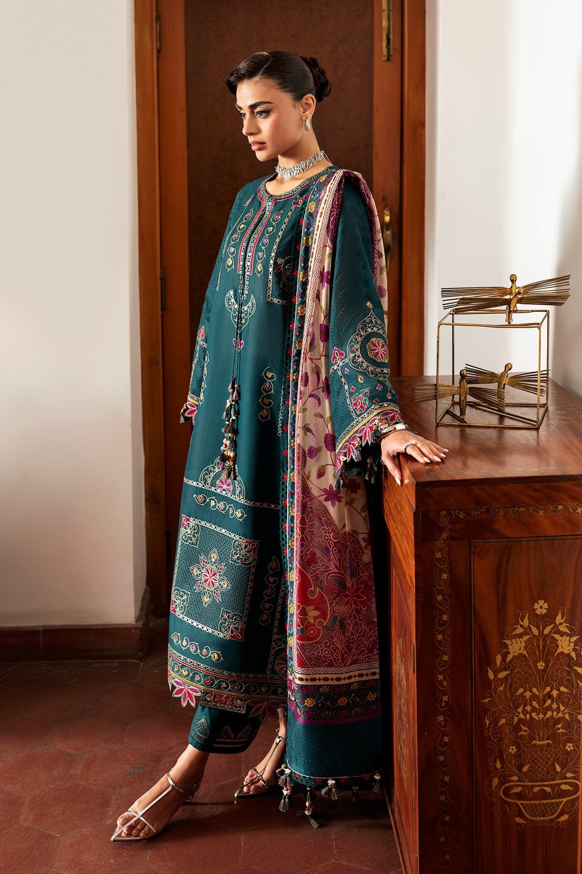 Women Wearing Embroidered Luxury Lawn SL26-D10 Green Long Shirt for Festive Events - Pakistani Designer Wear for Women in UK | Kifat