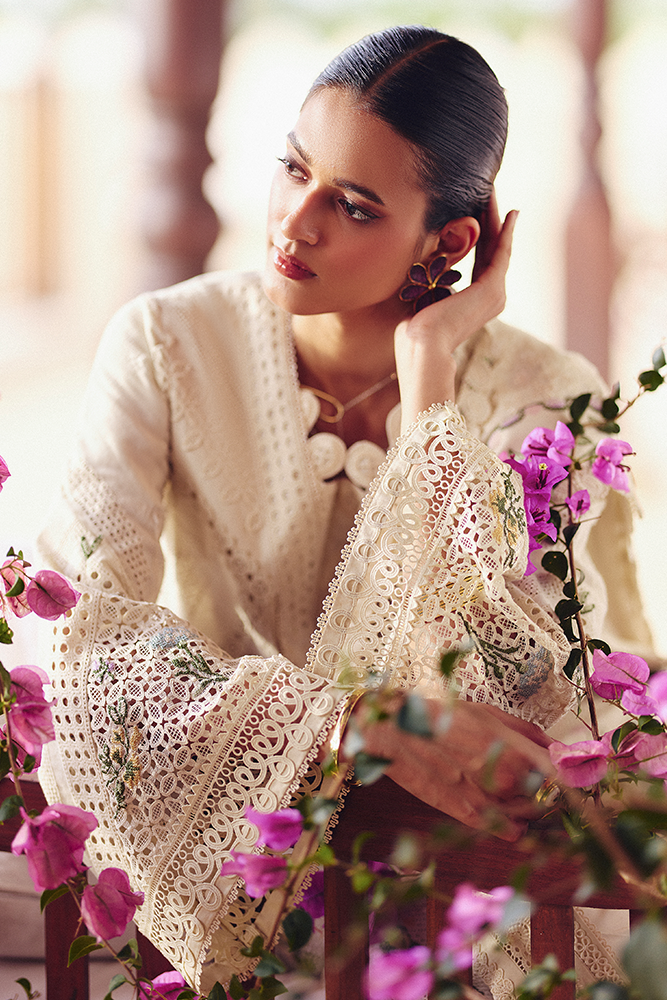 Model Wearing Suffuse by Sana Yasir AFRA Ivory front-open shirt with straight-cut pants for Casual Dress- Pakistani Designer wear for Women in UK | Kifat