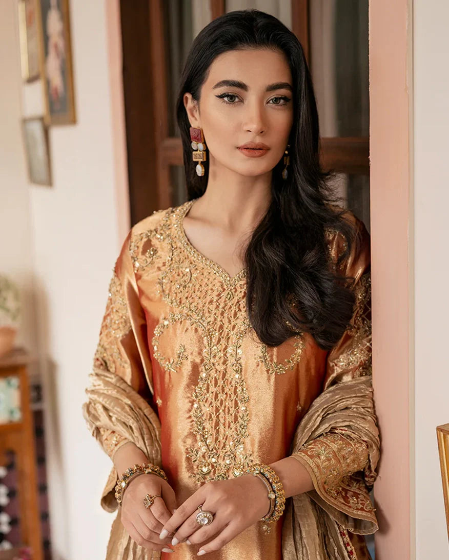 Women Wearing Gul Golden Long Shirt for Formal Events - Pakistani Designer Wear for Women in UK | Kifat