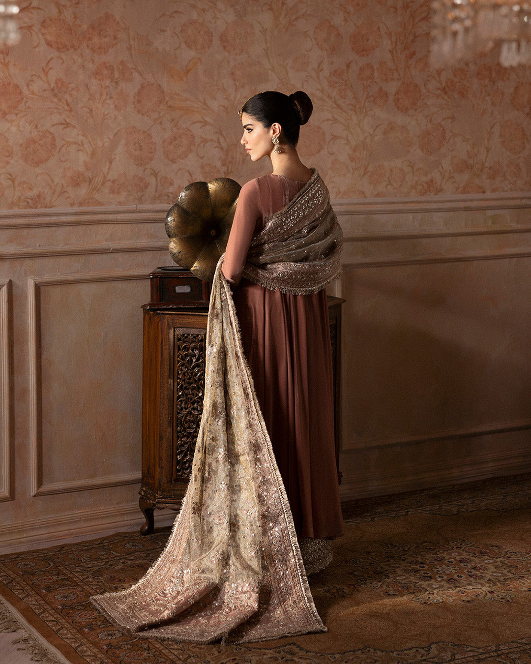 Model Wearing Faiza Saqlain Averna Tea Pink Kalidaar with Culottes for wedding wear - Pakistani Designer Wear for Women in UK | Kifat