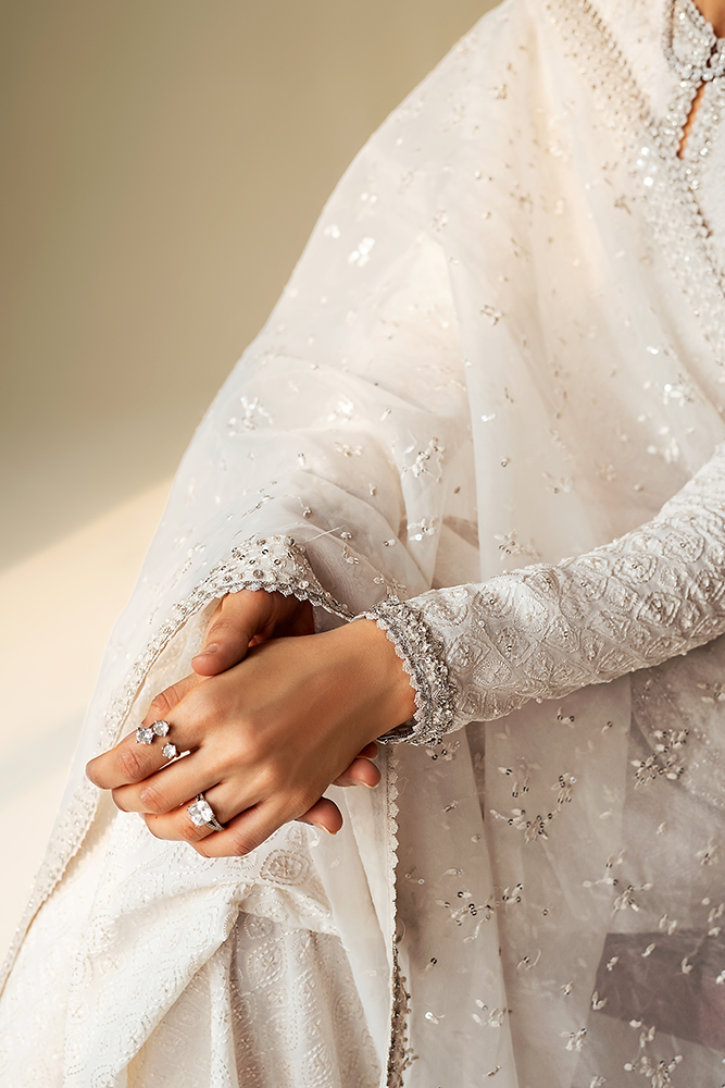Model Wearing Suffuse by Sana Yasir ELUNA Ethereal White Shirt with wide azaar pants for Formal Events- Pakistani Designer wear for Women in UK | Kifat