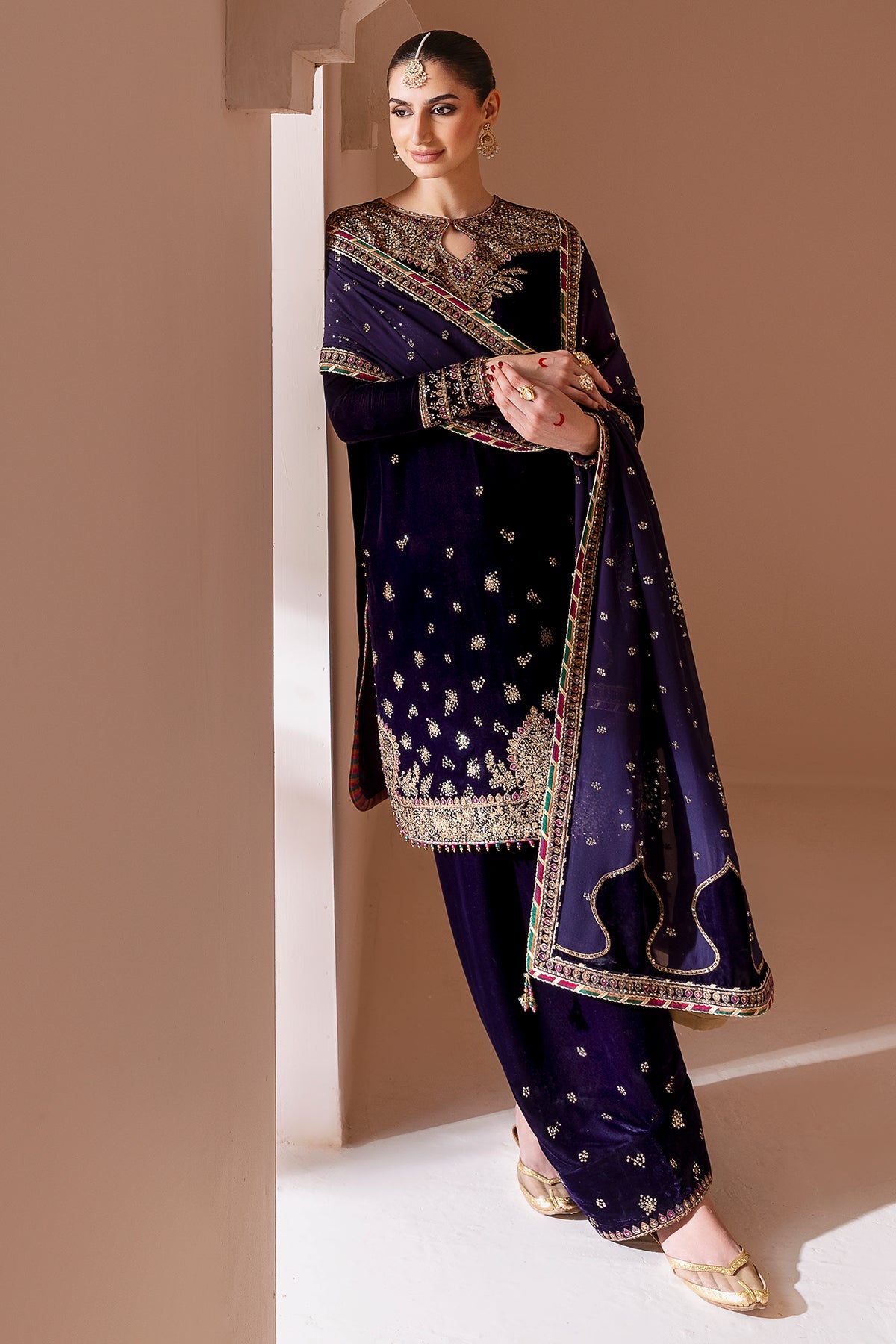 Women Wearing Embroidered Velvet Formal CVF D-08 Purple Shirt with Shalwar for Wedding Events - Pakistani Designer Wear for Women in UK | Kifat