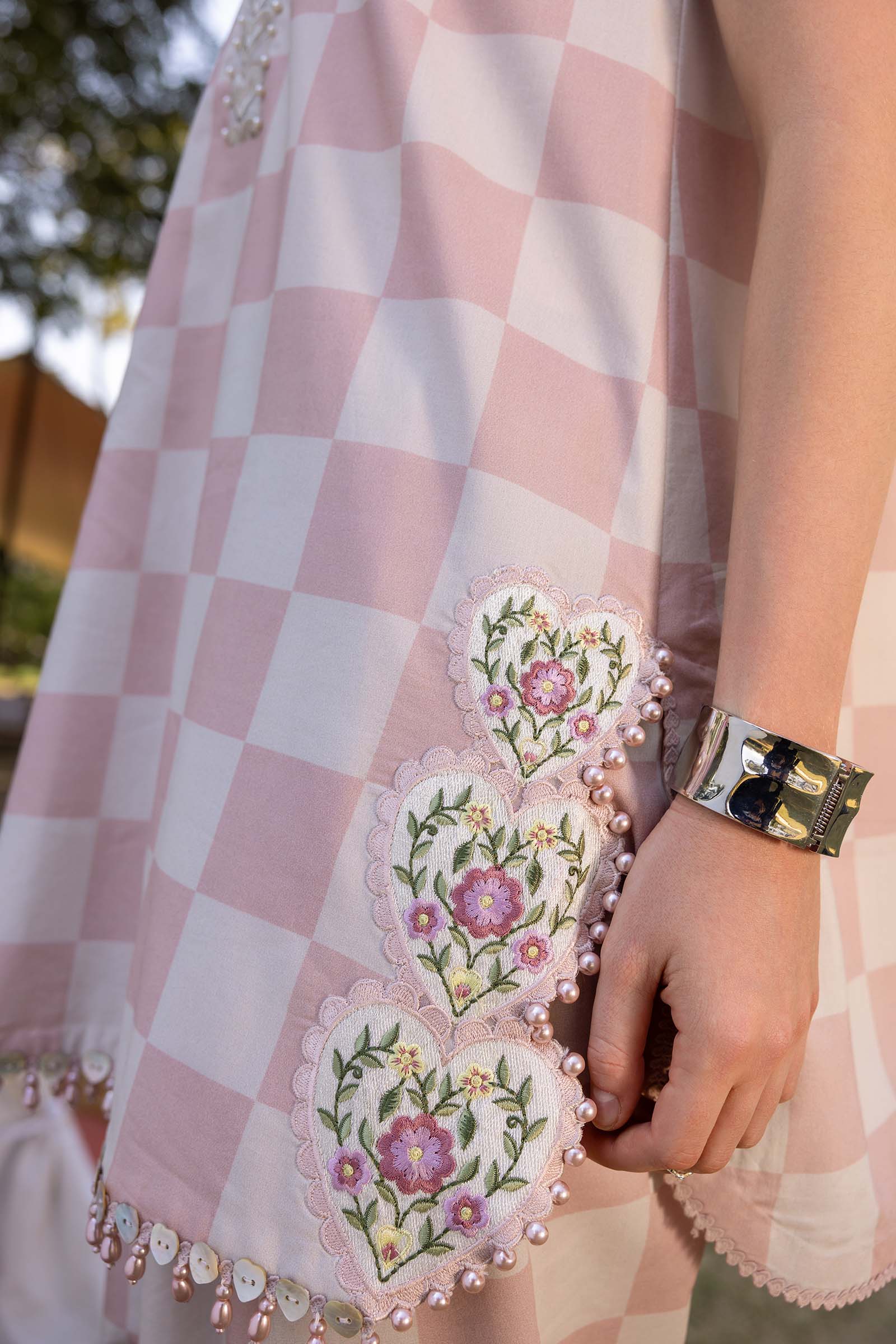 Women Wearing mpt-2906-a Off White and Pink Short shirt with shalwar for Festive Events - Pakistani Designer Wear for Women in UK | Kifat