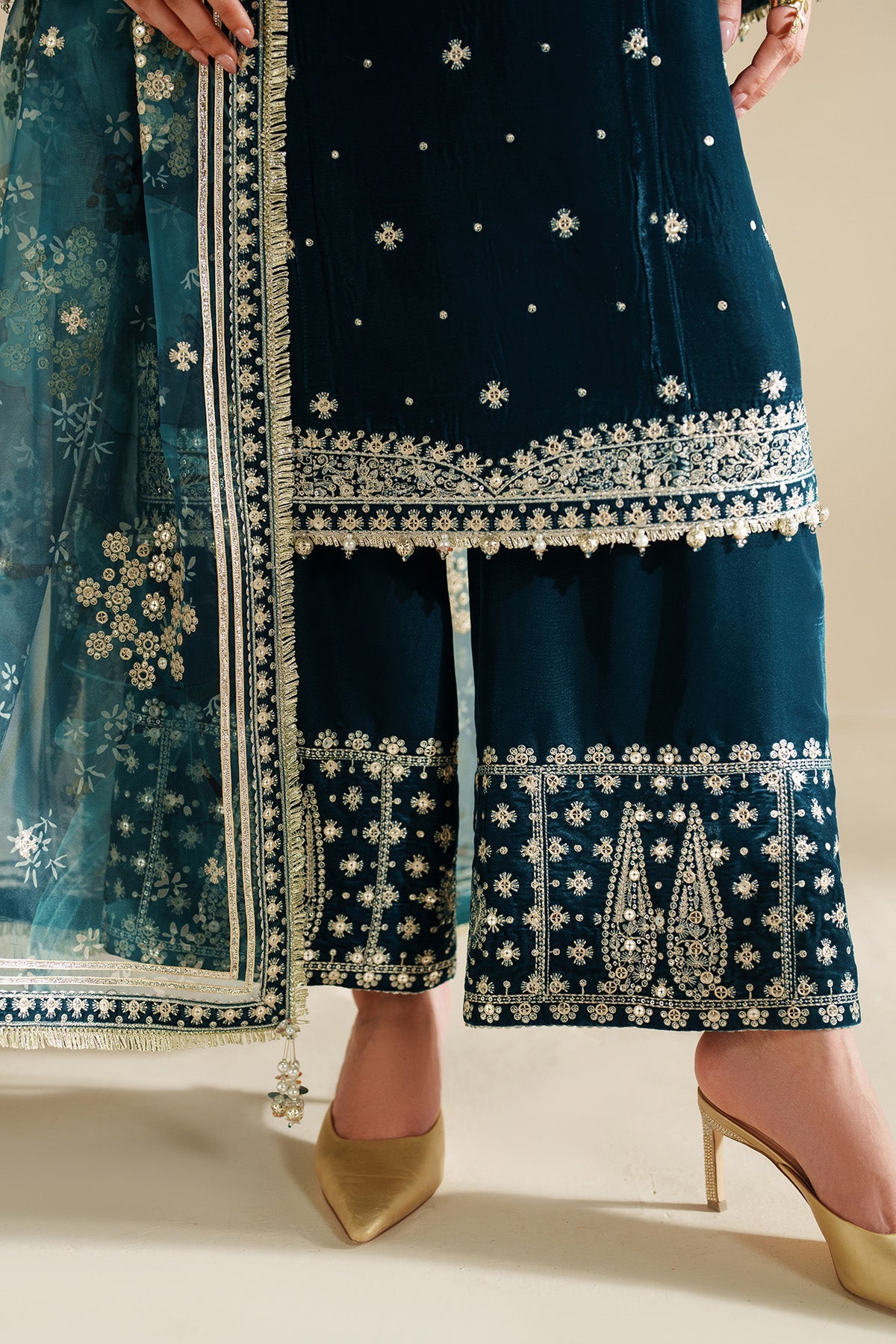 Women Wearing Embroidered Velvet Formal VVF D-2 Teal Long Shirt for Wedding Events - Pakistani Designer Wear for Women in UK | Kifat