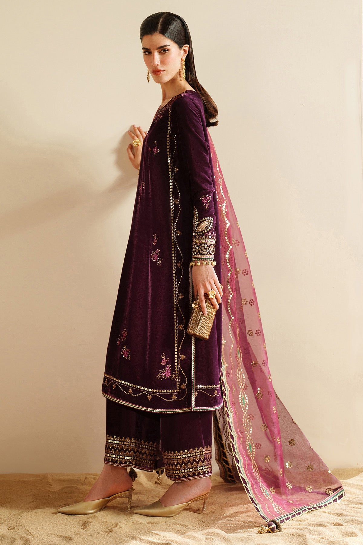 Women Wearing Embroidered Velvet Formal VVF D-4 Plum Long Shirt for Wedding Events - Pakistani Designer Wear for Women in UK | Kifat