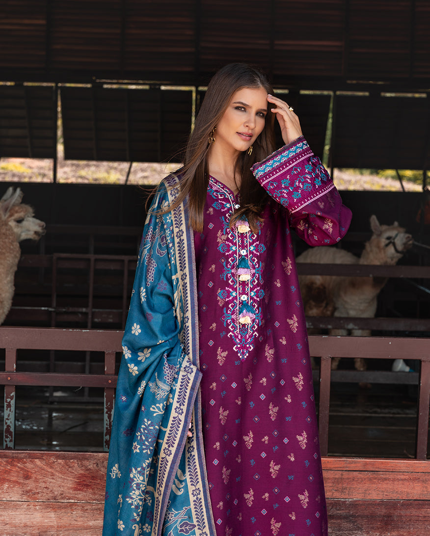 Women Wearing Florence Whisper Magenta Long Shirt for Casual Events - Pakistani Designer Wear for Women in UK | Kifat