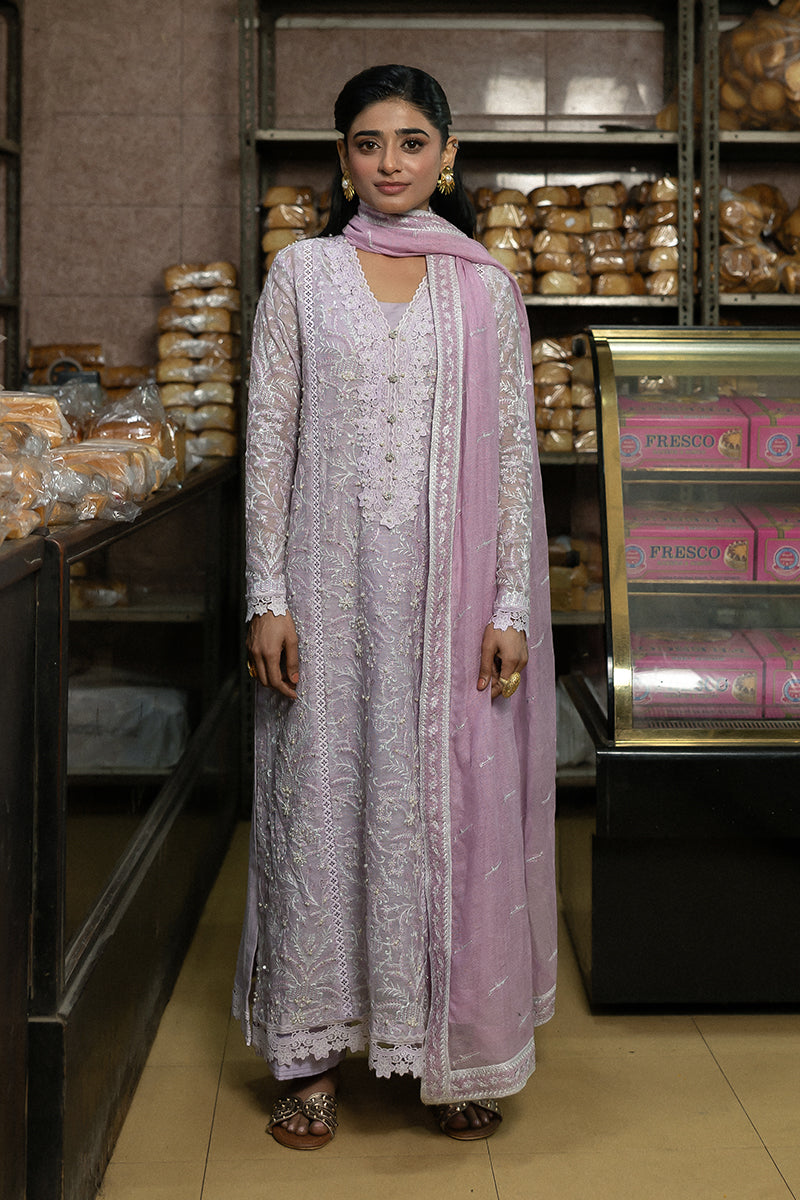 Women Wearing Andaleeb Lilac Long Shirt for Luxury Events - Pakistani Designer Wear for Women in UK | Kifat