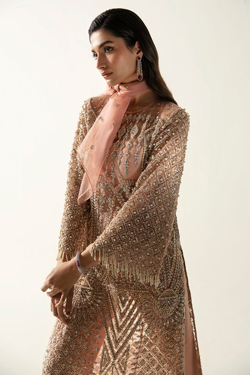 Women Wearing Zaria Peach Long Shirt for Luxury Events - Pakistani Designer Wear for Women in UK | Kifat