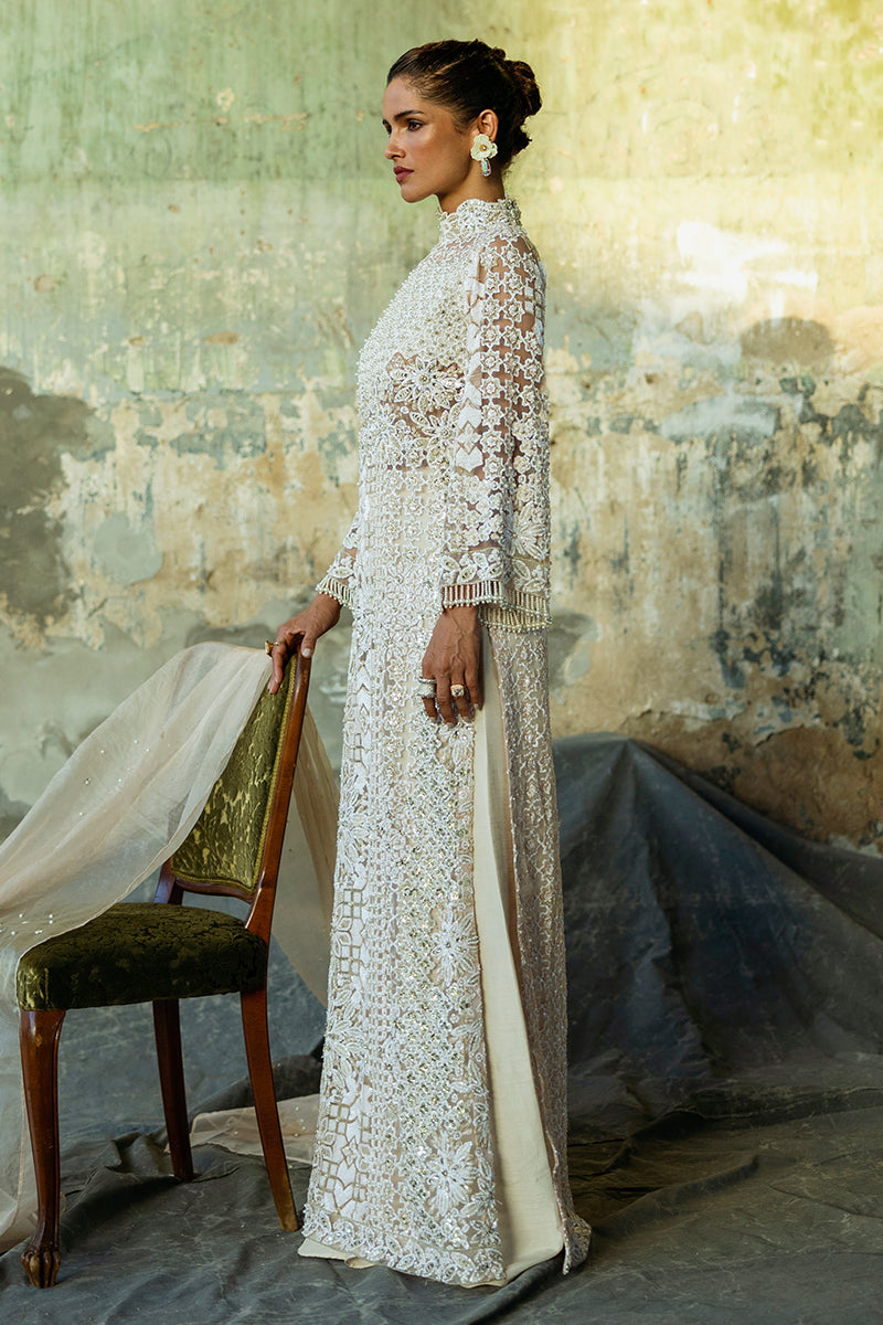 Women Wearing Jasmin Peach Long Shirt for Luxury Events - Pakistani Designer Wear for Women in UK | Kifat