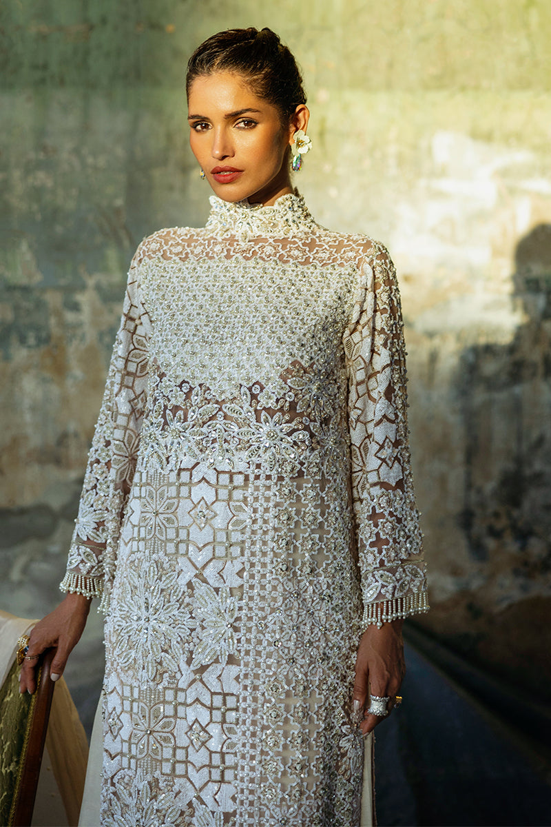 Women Wearing Jasmin Peach Long Shirt for Luxury Events - Pakistani Designer Wear for Women in UK | Kifat