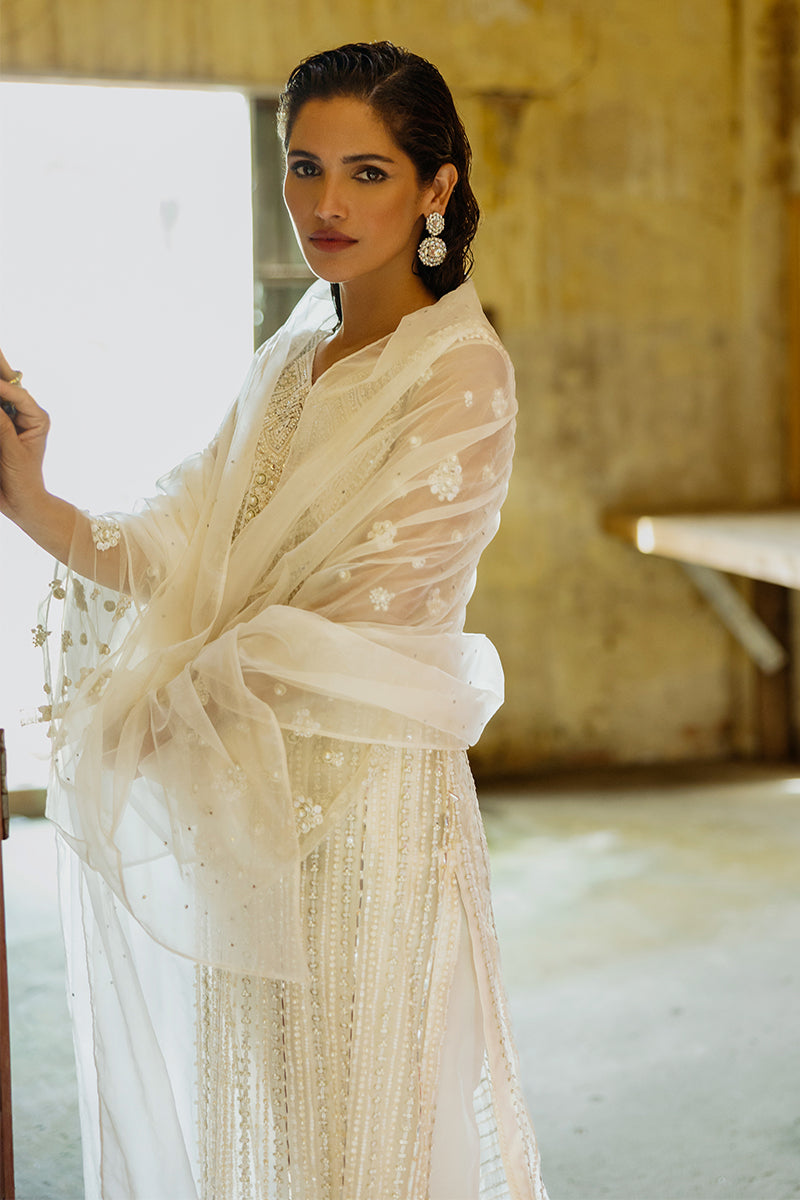 Women Wearing Lotus White Long Shirt for Luxury Events - Pakistani Designer Wear for Women in UK | Kifat
