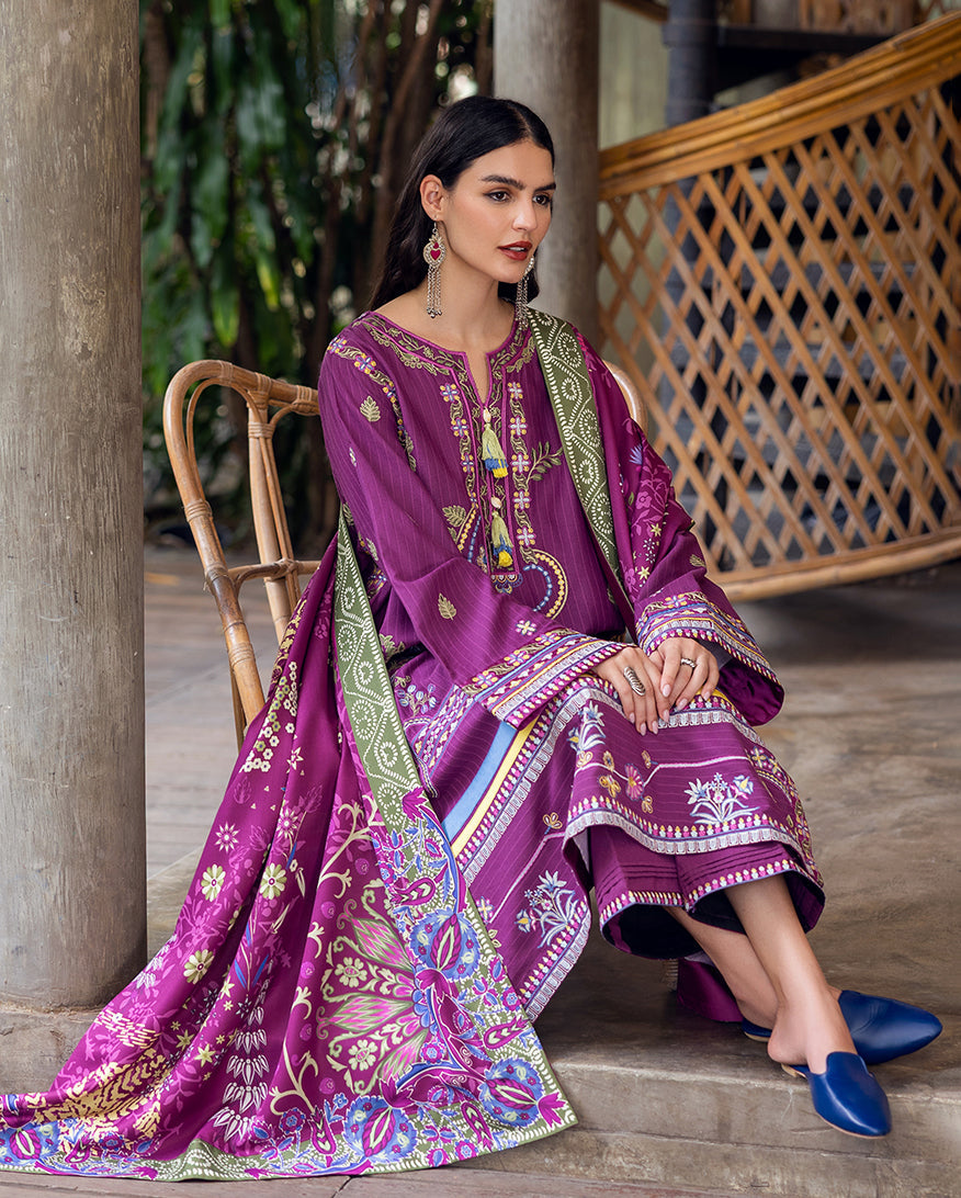Women Wearing Plum Swirl Magenta Long Shirt for Luxury Events - Pakistani Designer Wear for Women in UK | Kifat