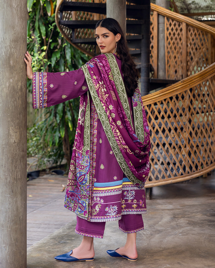 Women Wearing Plum Swirl Magenta Long Shirt for Luxury Events - Pakistani Designer Wear for Women in UK | Kifat