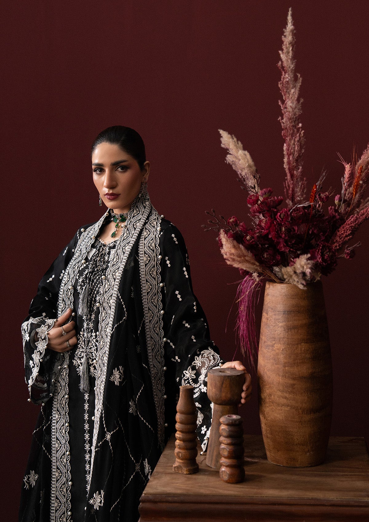 LADY AIK '25 - VOL. 1 - LOOK 02 Black Long Shirt For Luxury Events - Pakistani Designer Wear for Women in UK | Kifat