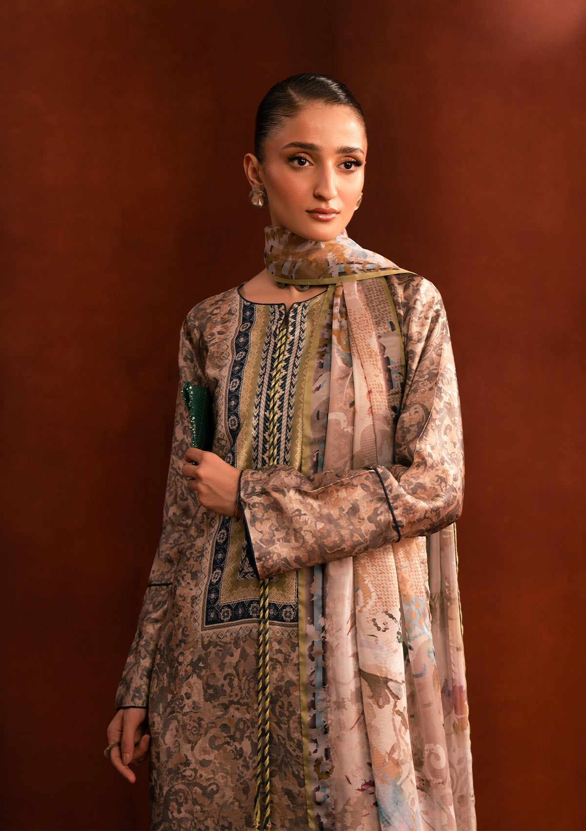 MISS AIK - RTW '25 D2 - LOOK 09 Cream Long Shirt For Luxury Events - Pakistani Designer Wear for Women in UK | Kifat