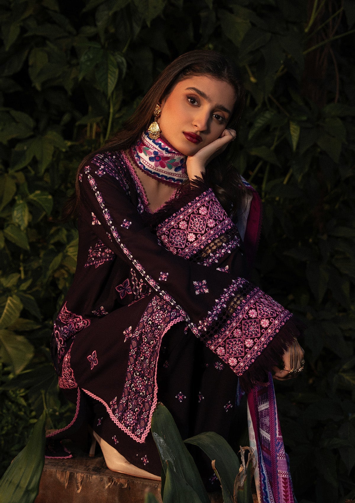 AIK ROZ '25 D1 - KARANDI - LOOK 04 Purple Mid Length Shirt For Casual Events - Pakistani Designer Wear for Women in UK | Kifat