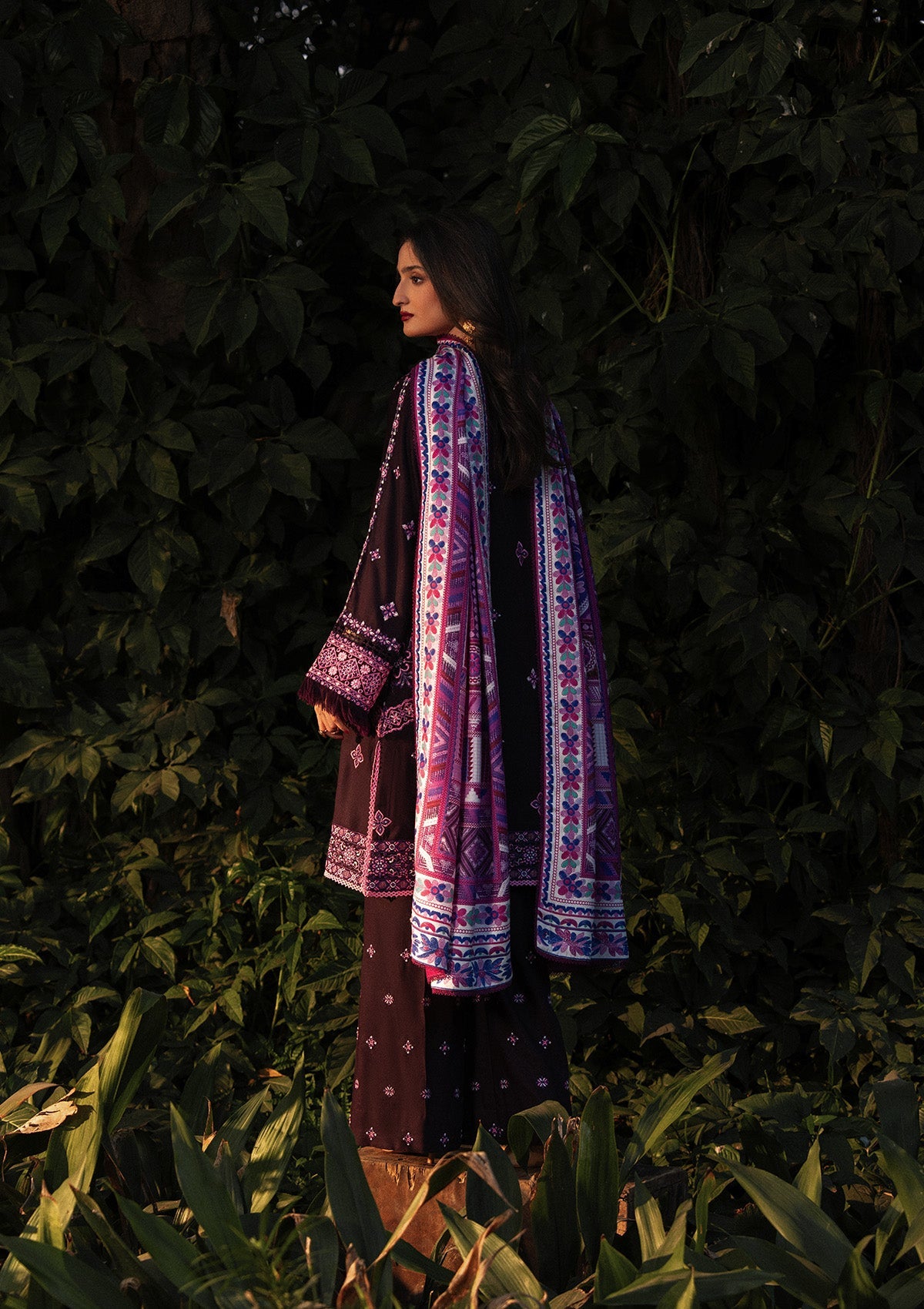 AIK ROZ '25 D1 - KARANDI - LOOK 04 Purple Mid Length Shirt For Casual Events - Pakistani Designer Wear for Women in UK | Kifat