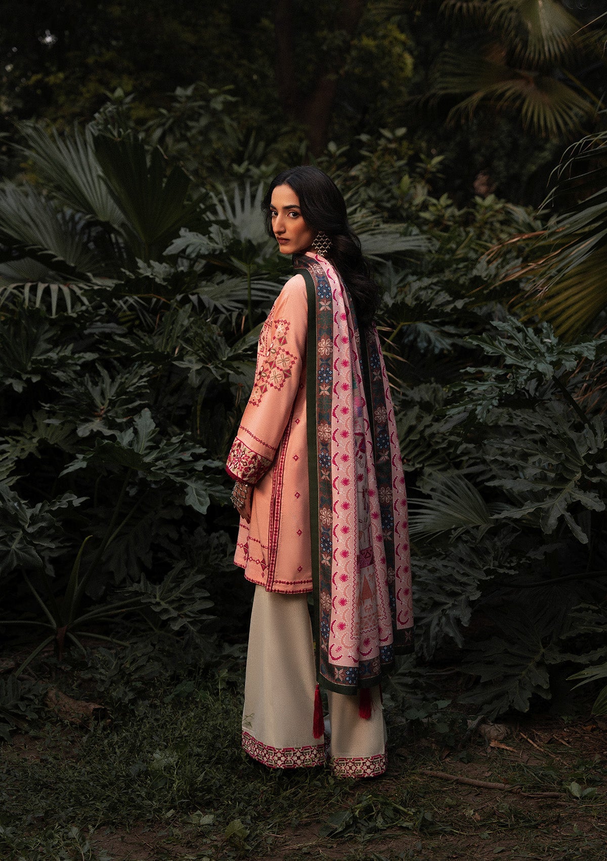 AIK ROZ '25 D1 - KARANDI - LOOK 07 Pink Mid Length Shirt For Casual Events - Pakistani Designer Wear for Women in UK | Kifat