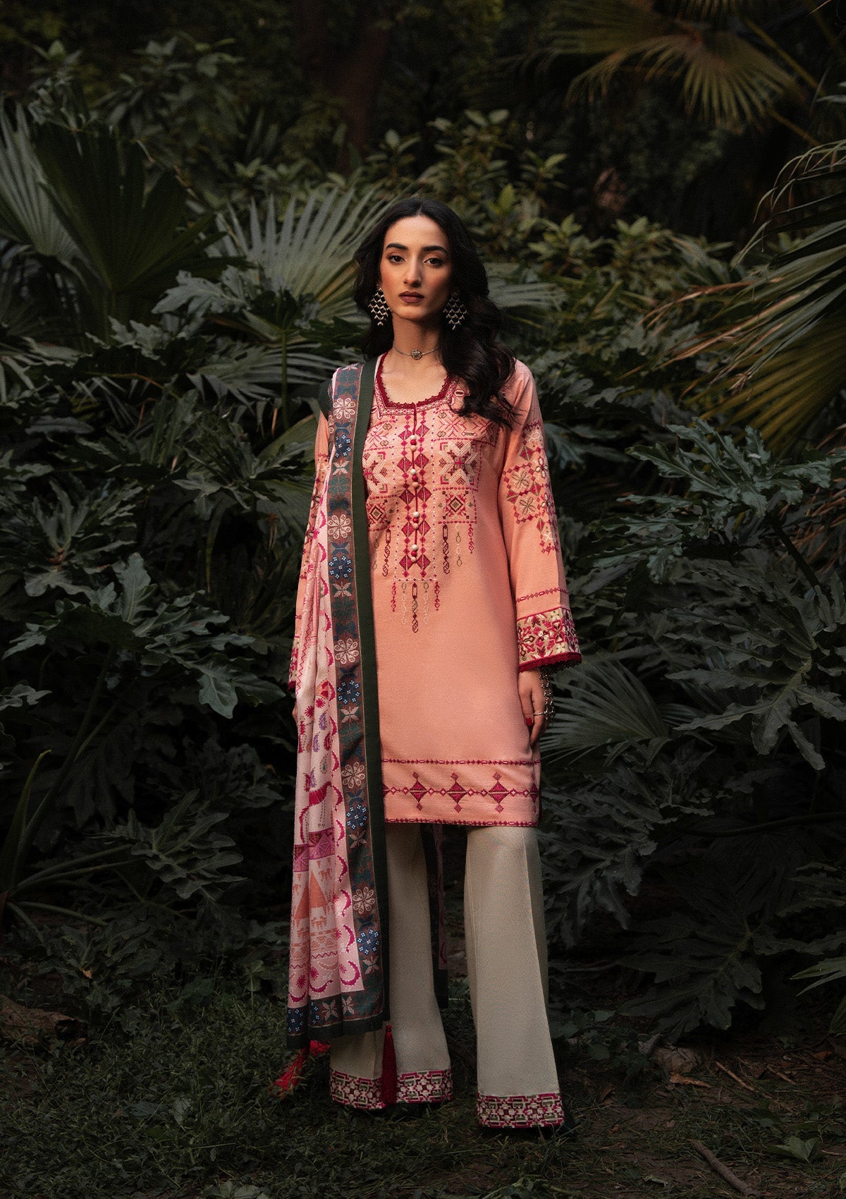 AIK ROZ '25 D1 - KARANDI - LOOK 07 Pink Mid Length Shirt For Casual Events - Pakistani Designer Wear for Women in UK | Kifat