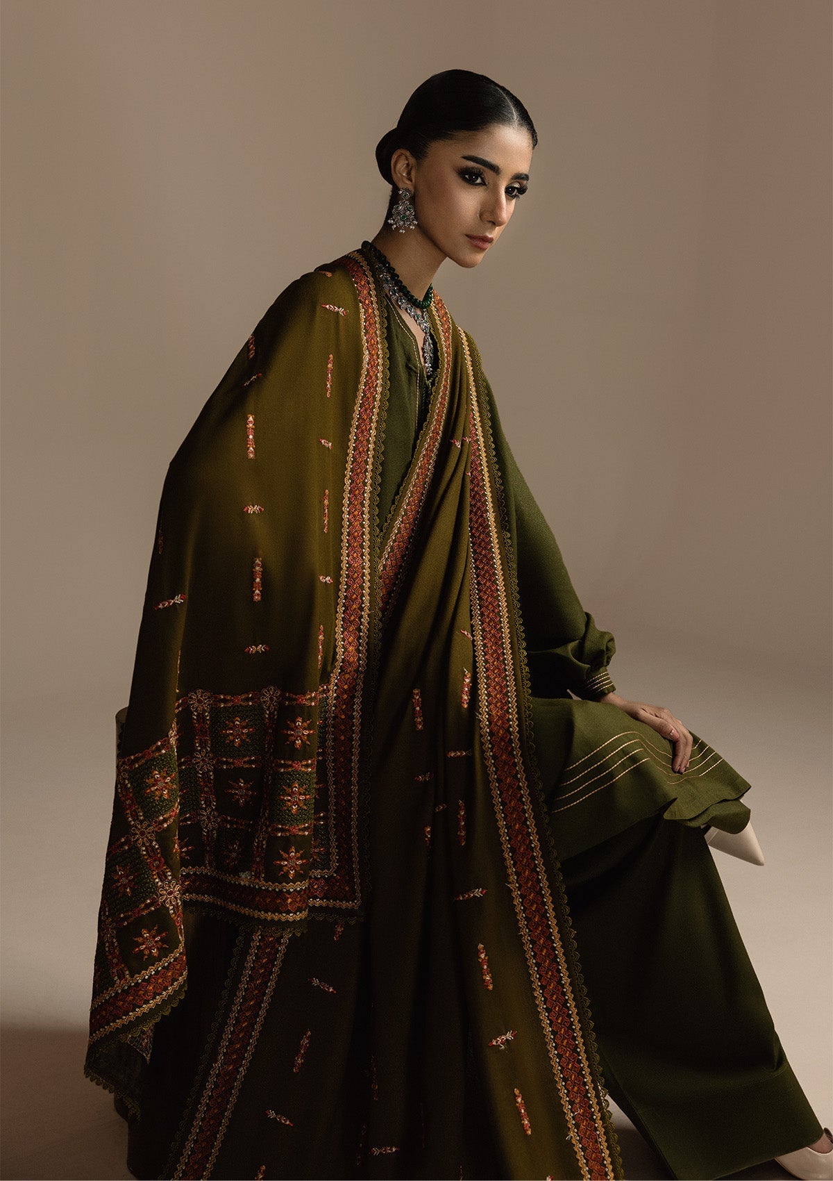 AIK ROZ '25 D3 - KARANDI - LOOK 05 Olive Long Shirt For Casual Events - Pakistani Designer Wear for Women in UK | Kifat