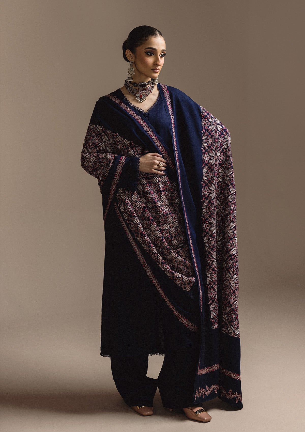 AIK ROZ '25 D3 - KARANDI - LOOK 06 Navy Blue Long Shirt For Casual Events - Pakistani Designer Wear for Women in UK | Kifat