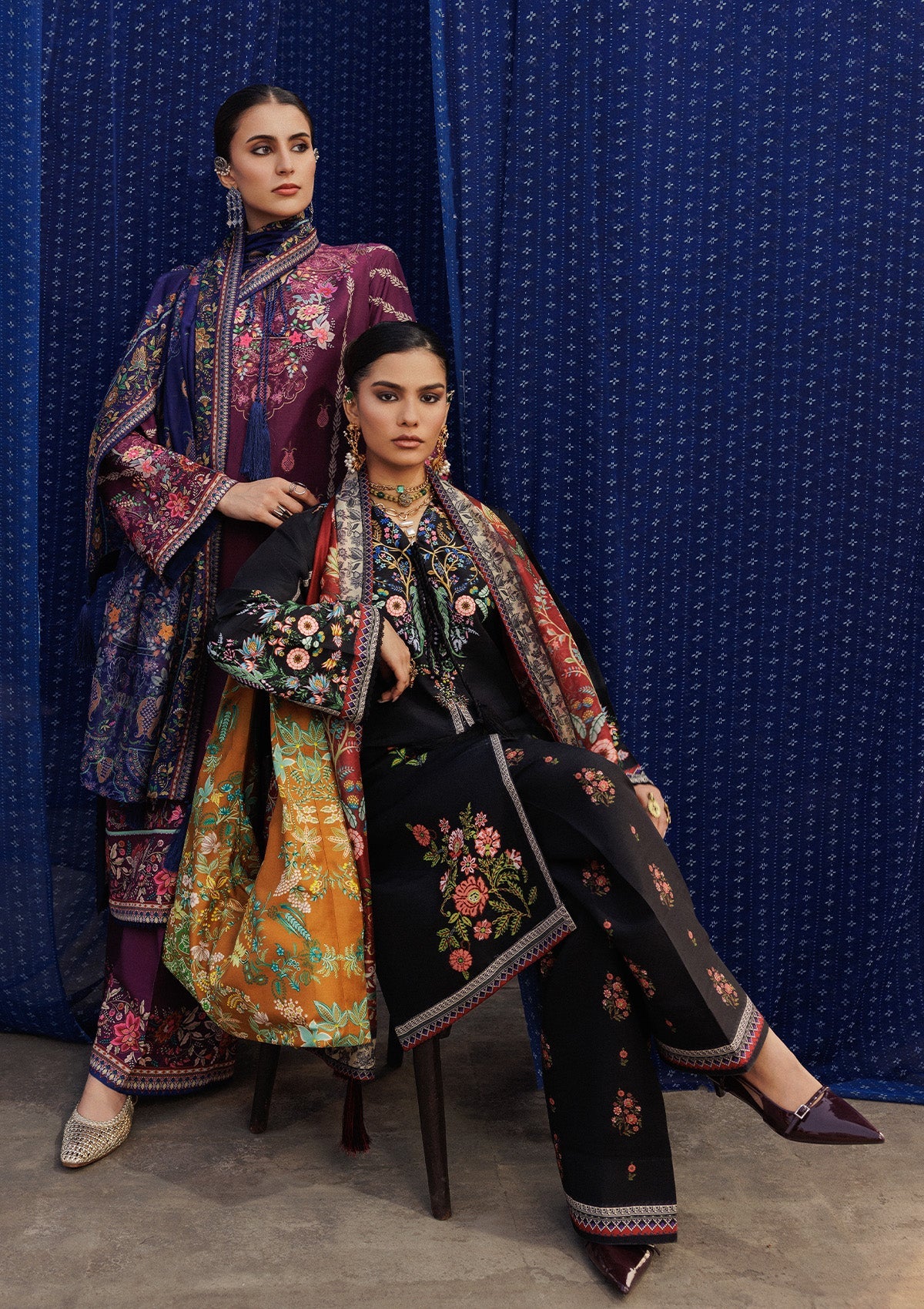 AIK ROZ '25 D2 - KHADDAR - LOOK 01 Black Front Open Shirt For Casual Events - Pakistani Designer Wear for Women in UK | Kifat