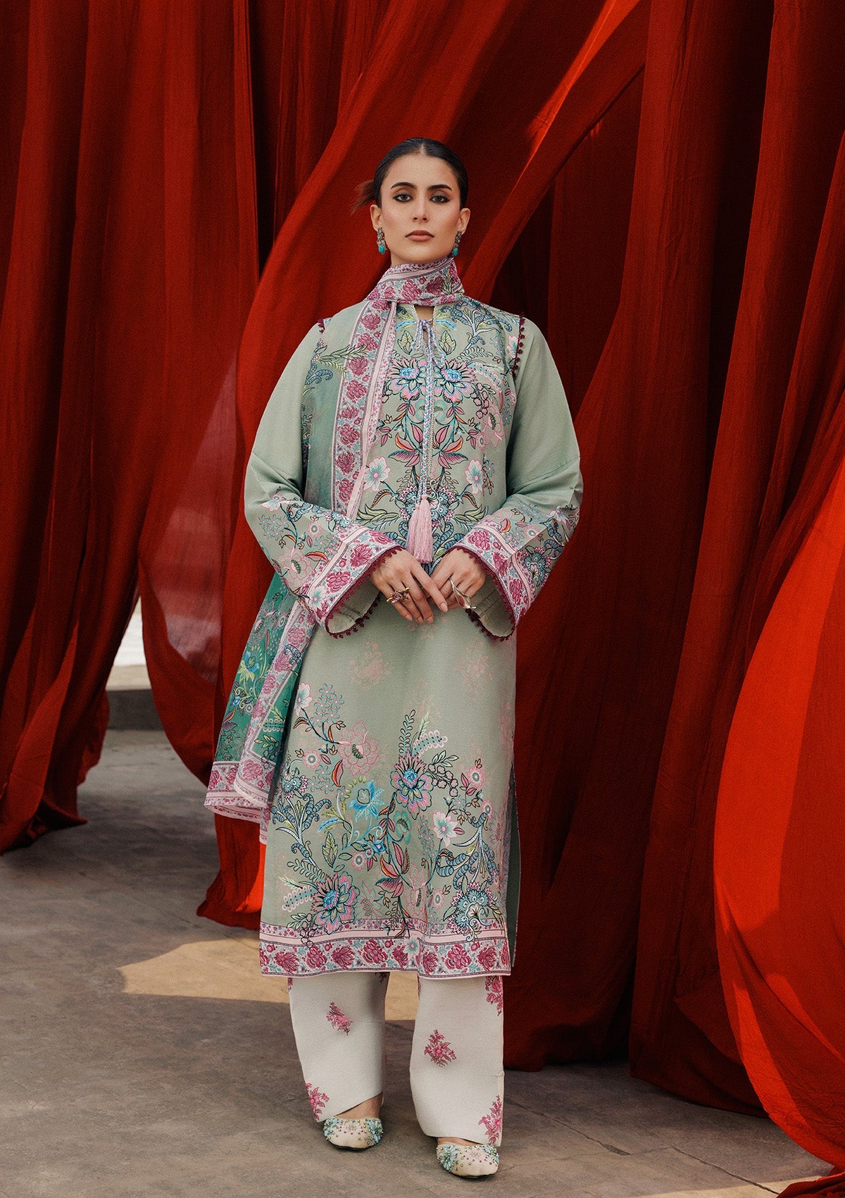 AIK ROZ '25 D2 - KHADDAR - LOOK 06 Green Long Shirt For Casual Events - Pakistani Designer Wear for Women in UK | Kifat
