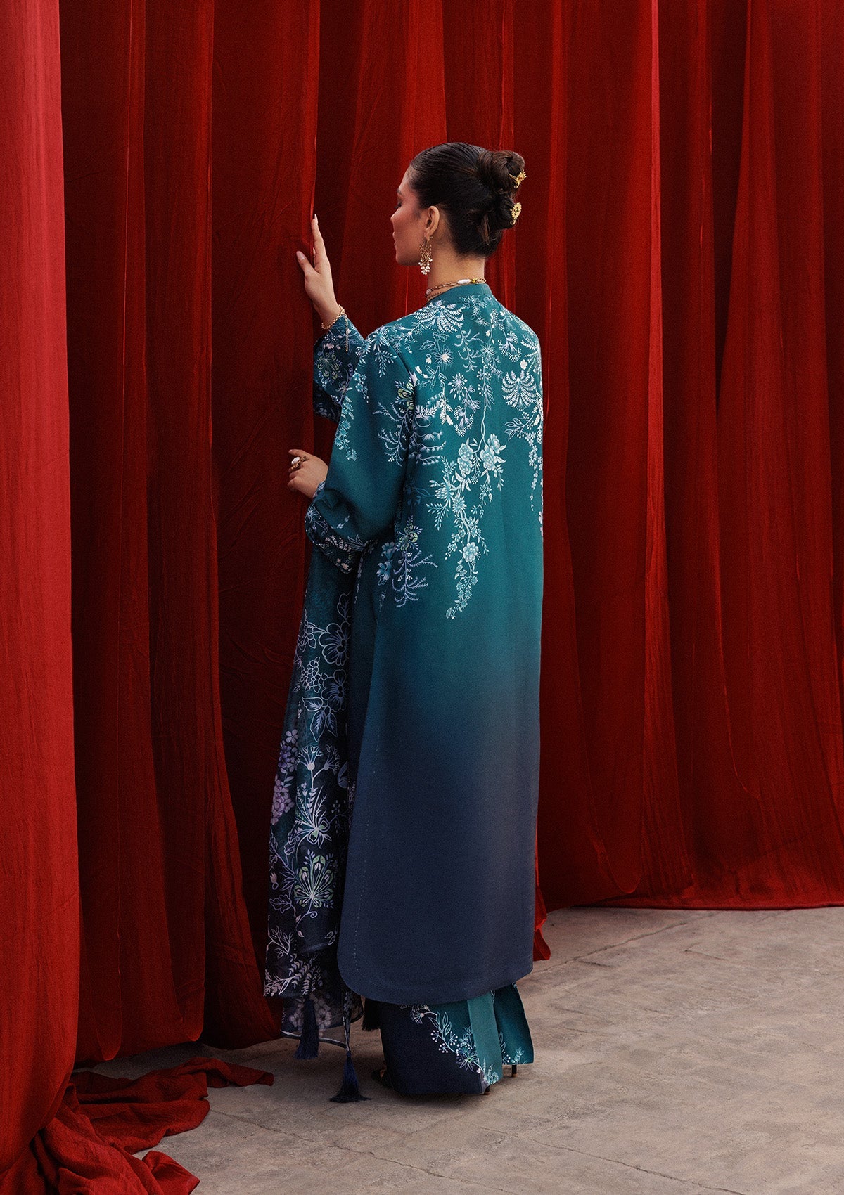 AIK ROZ '25 D2 - KHADDAR - LOOK 07 Green Teal Long Shirt For Casual Events - Pakistani Designer Wear for Women in UK | Kifat