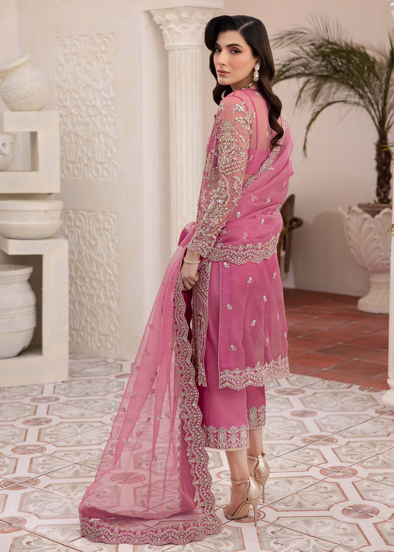 Kanwal Malik Mauve shirt with trouser for Luxury Wedding wear - Pakistani Designer Wear for Women in UK | Kifat
