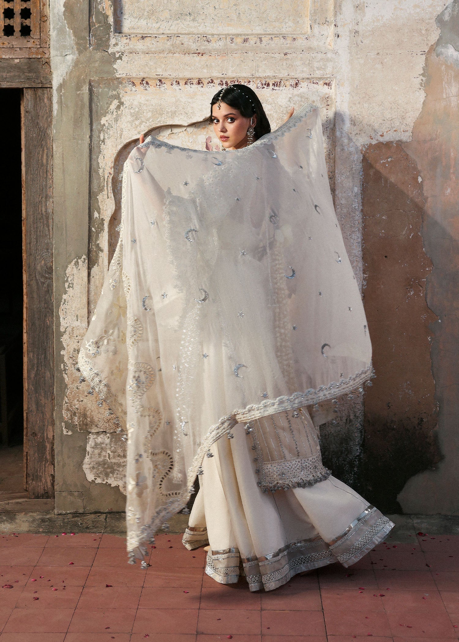Women wearing Hussain Rehar sitara Ivory shirt with organza for Wedding wear, Guest of Wedding - Pakistani Designer Wear for Women in UK | Kifat