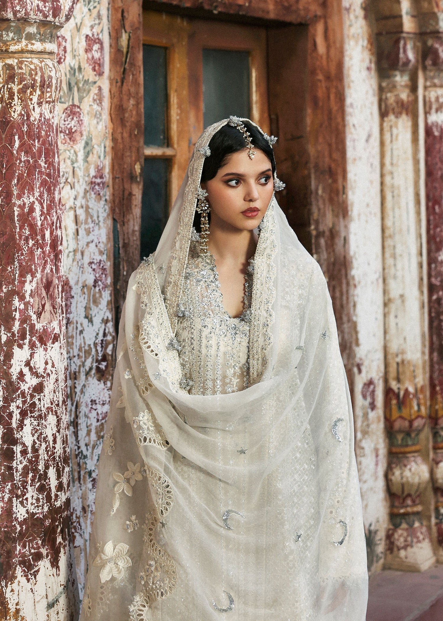 Women wearing Hussain Rehar sitara Ivory shirt with organza for Wedding wear, Guest of Wedding - Pakistani Designer Wear for Women in UK | Kifat