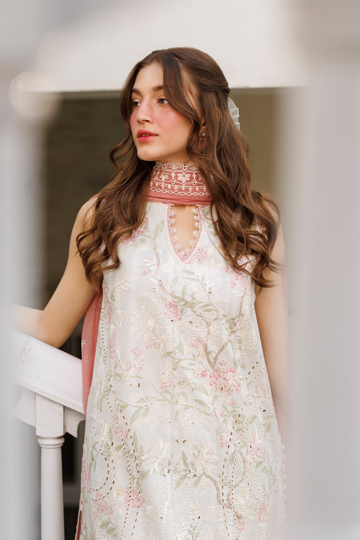 Women Wearing Aurevia Off White Long Shirt  For Luxury Events - Pakistani Designer Wear For Women In Uk | Kifat