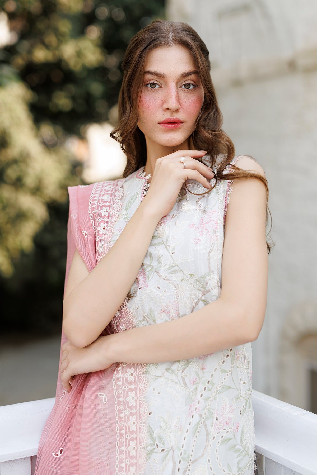 Women Wearing Aurevia Off White Long Shirt  For Luxury Events - Pakistani Designer Wear For Women In Uk | Kifat